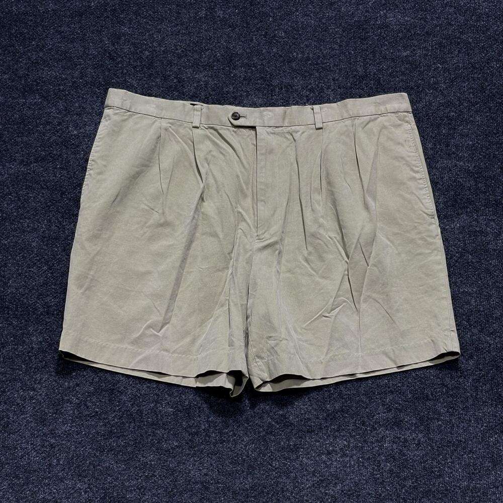 Cutter & Buck Shorts Mens 42 Khaki Pleated Front Signature Collection Golf